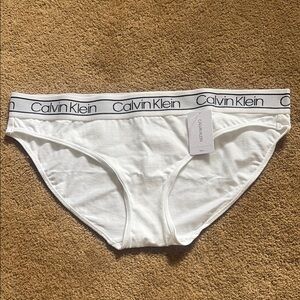 NWT Calvin Klein White Bikini Bottoms with Signature Waistband